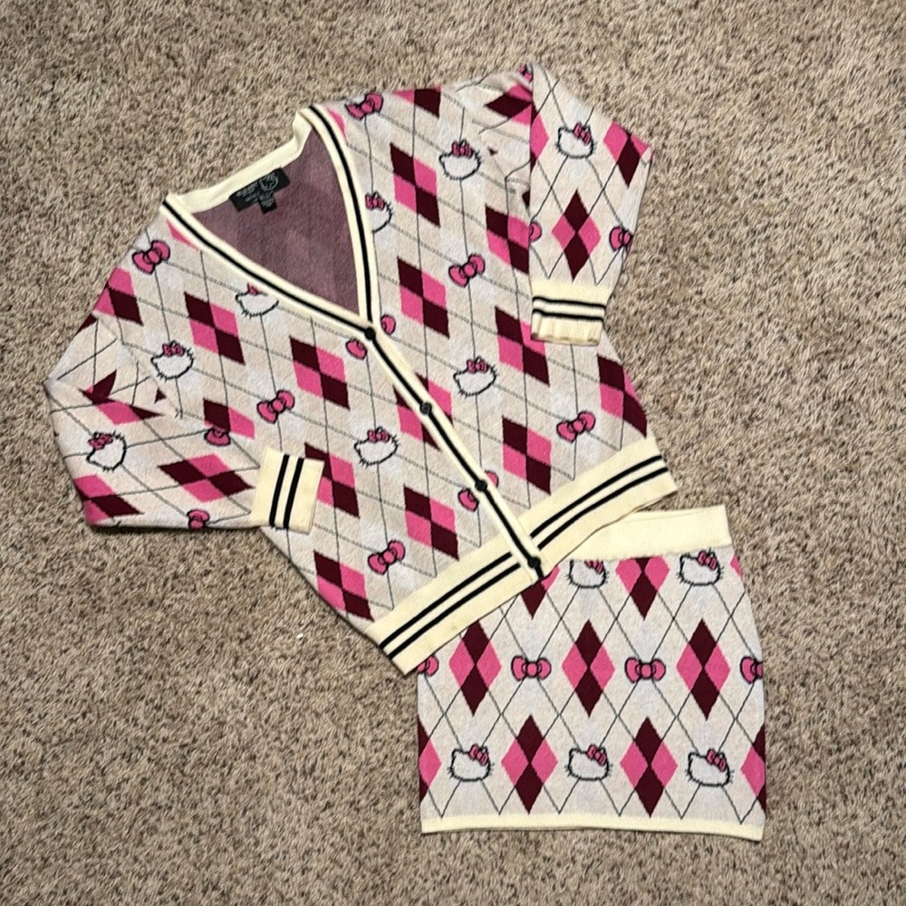 Hello Kitty argyle skirt set top small skirt large